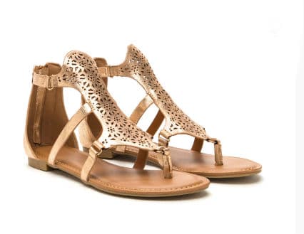 Exotic Cut Out Sandals, 16.90 dólares en Gojane.com