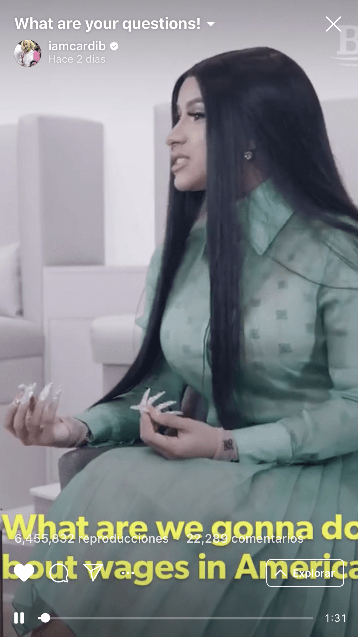 Sin embargo, este miércoles 14 de agosto, la cantante publicó por medio de su canal de 
<b><a href="https://www.instagram.com/tv/B1HhZREgAI5/?utm_source=ig_web_copy_link">Instagram TV</a></b>
<a href="https://www.instagram.com/tv/B1HhZREgAI5/?utm_source=ig_web_copy_link"> </a>una parte de la plática que tuvo con el político.