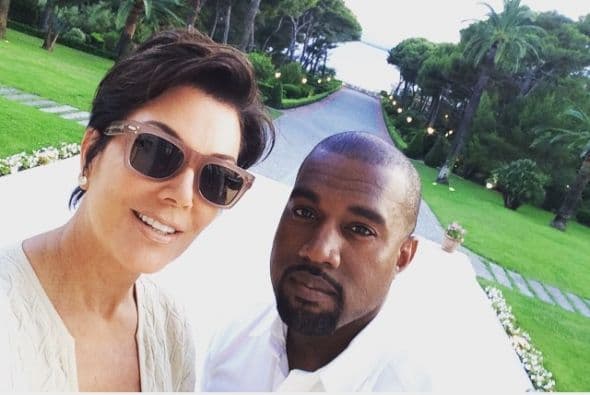 Ella y su madre Kris han dejado en claro que aprecian con locura a Kanye, por lo que no podían quedarse fuera de la celebración de su cumpleaños.