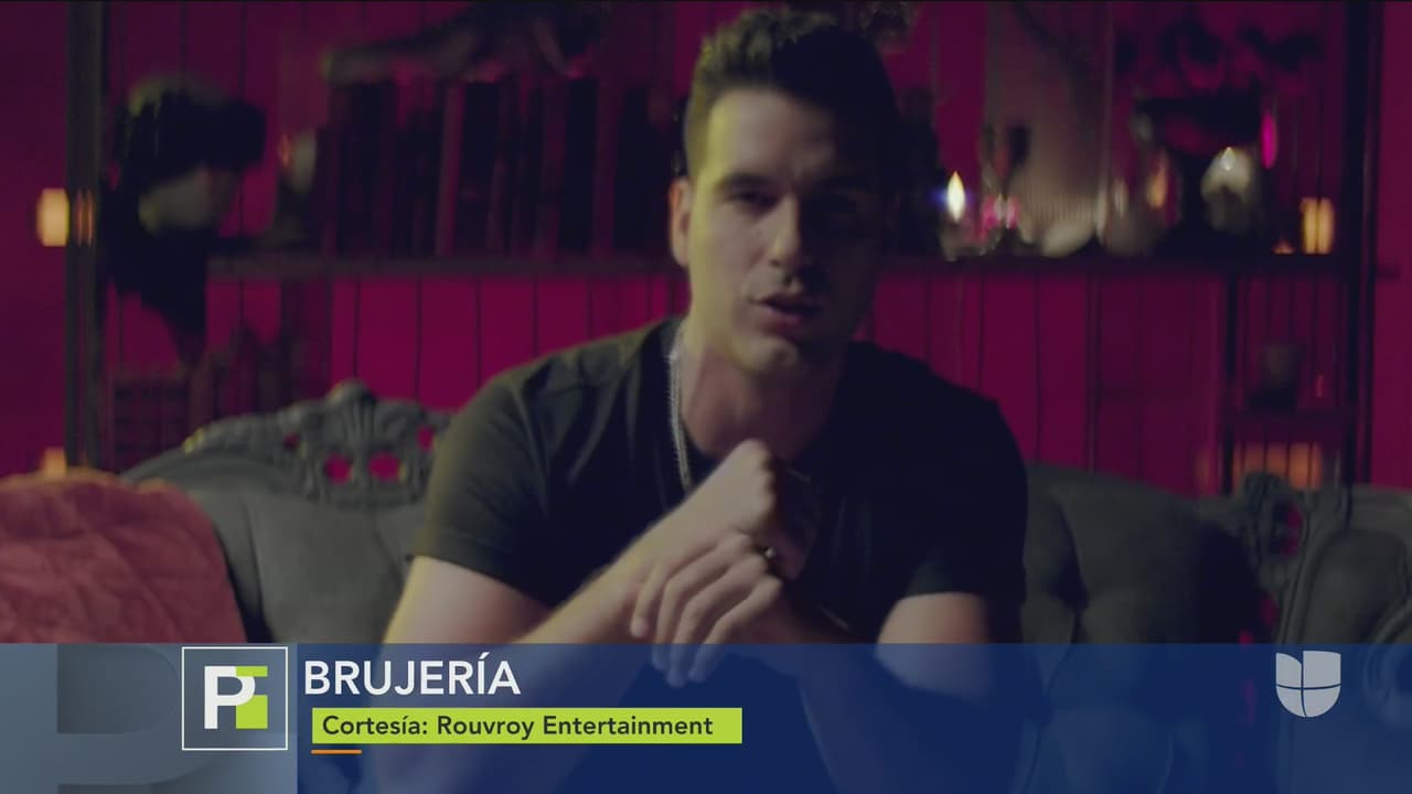 El pasado 21 de julio el también actor estrenó el video de la canción en el programa 
<b>Primer Impacto</b>, en donde la periodista 
<b><a href="https://www.univision.com/shows/primer-impacto/primicia-el-video-musical-de-brujeria-lo-nuevo-de-lenny-de-la-rosa-video">Pamela Silva dio la primicia</a></b>. 
<br>