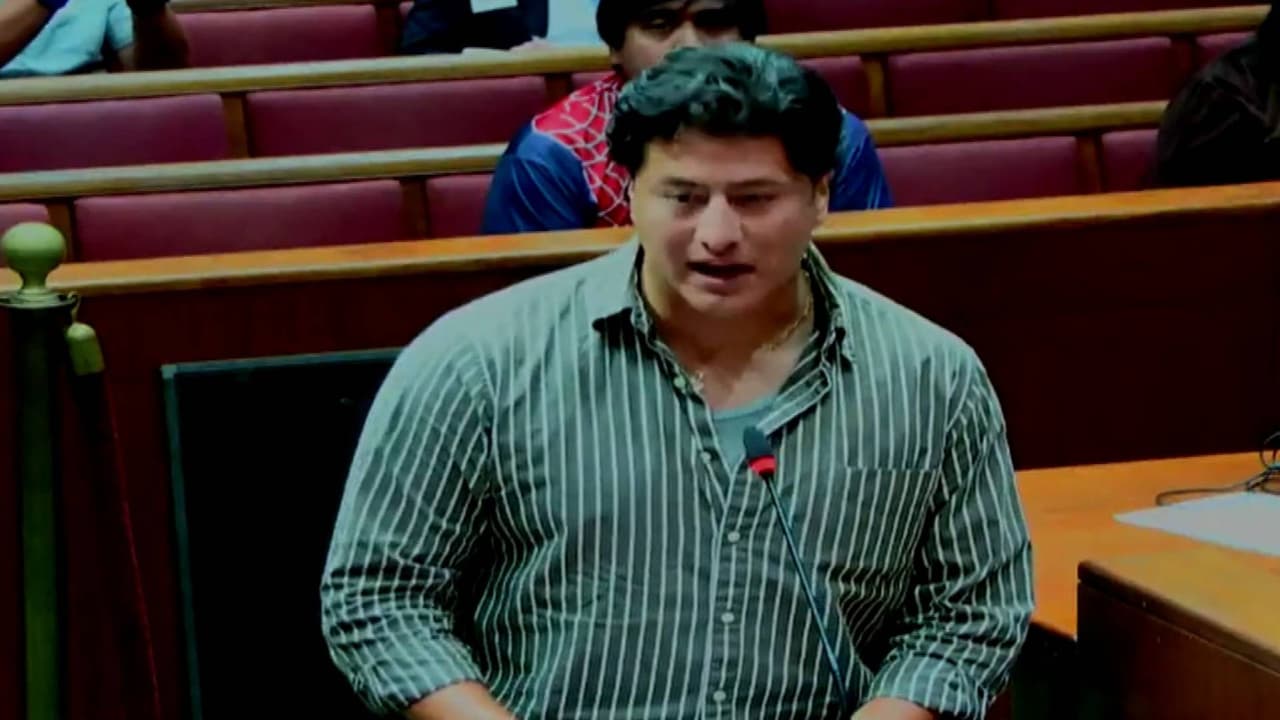 Hijo de Lorenzo Salgado exige ante el Concilio que la Policía de Houston deje de colaborar con ICE