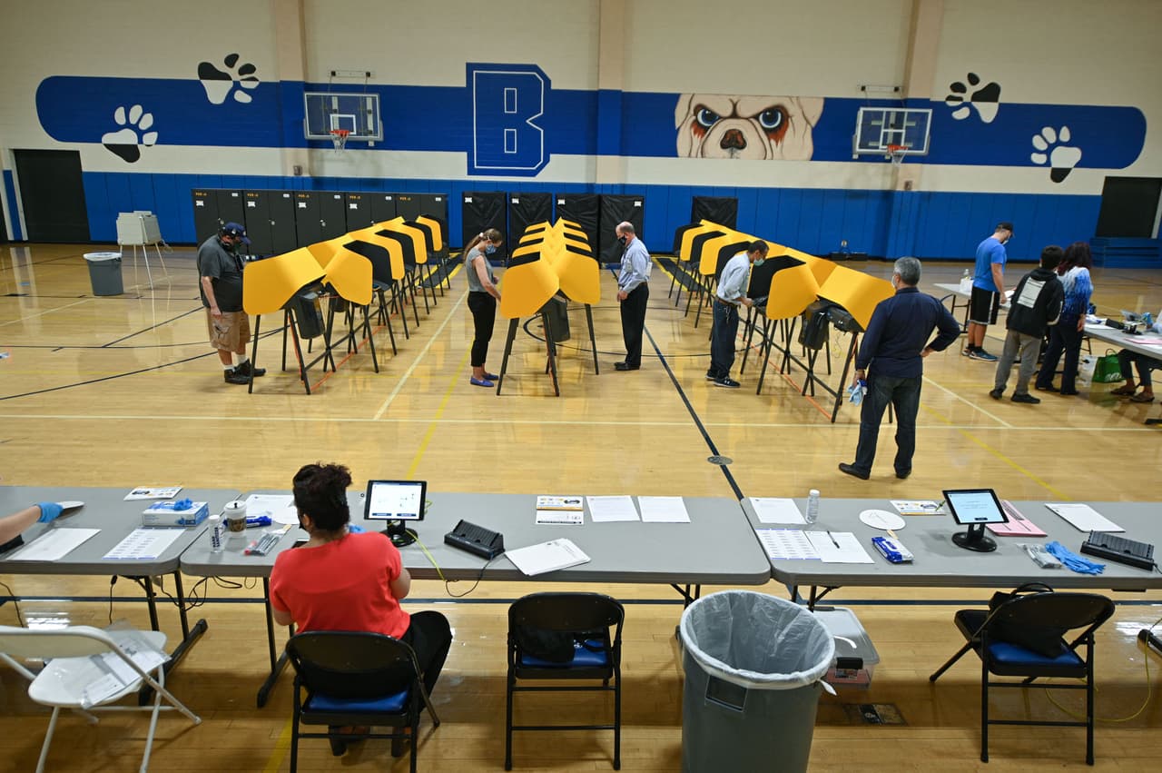 Si usted ya votó y quiere verificar el estado de su boleta, puede visitar la página ¿Donde está mi voto?
<a href="https://california.ballottrax.net/voter/">WheresMyBallot.sos.ca.gov</a>.