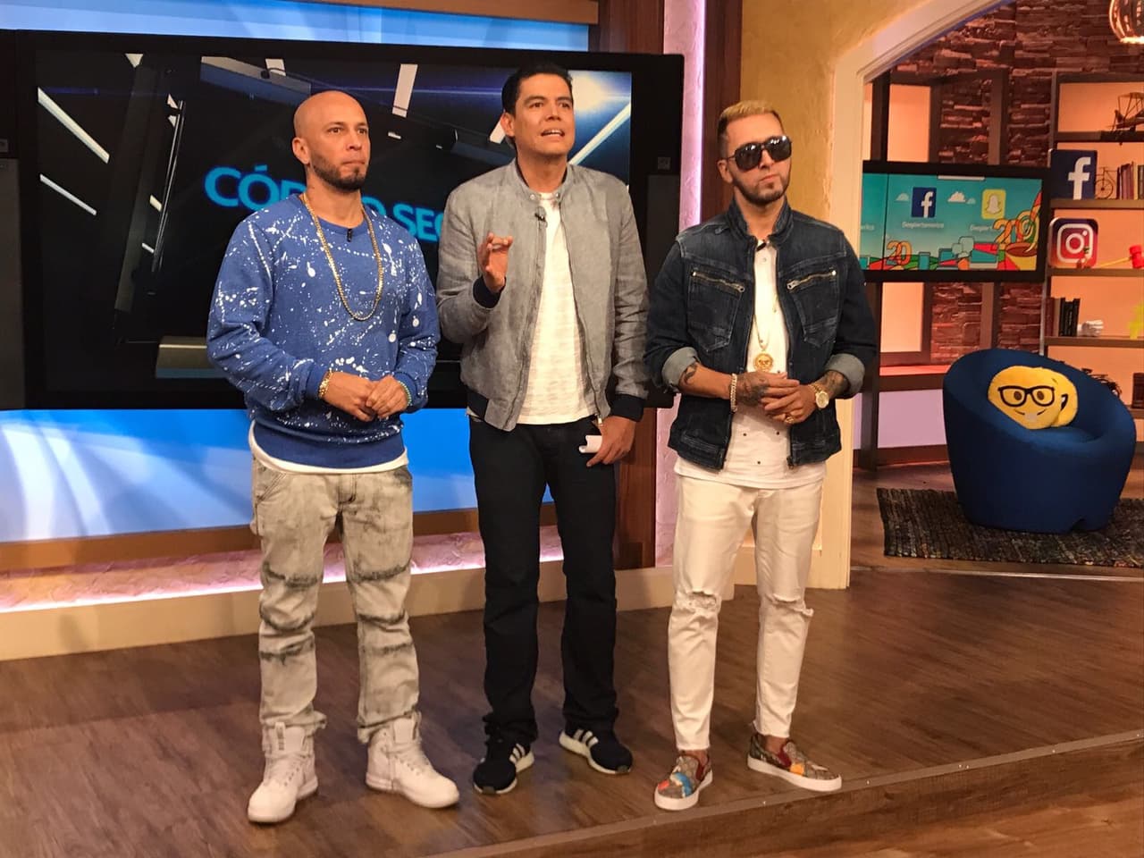 Alexis y Fido estuvieron de visita en Código Segura, y Orlando les tenía preparada una sorpresa.