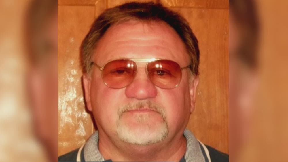 Esto escribió el atacante de Alexandria en Facebook: "Es el momento de destruir a Trump y Compañía"