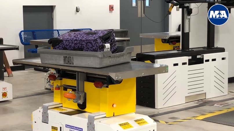 El nuevo sistema, que duplica la velocidad y la eficiencia de la revisión de equipaje en las terminales sur y central del aeropuerto, se implementó a un costo de $324 millones, de los cuales $102.2 millones fueron entregados por la TSA.