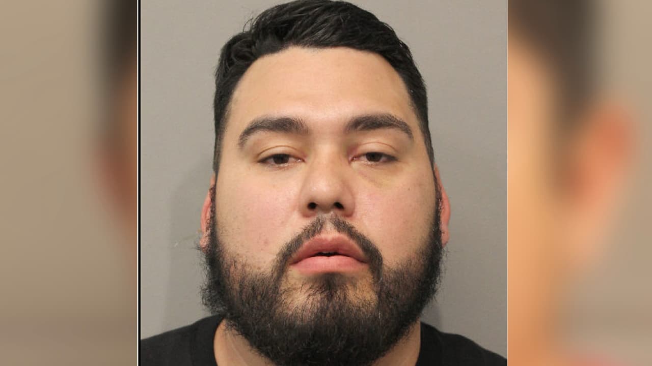 Ángel Gómez fue detenido por ser sospechoso de manejar ebrio.