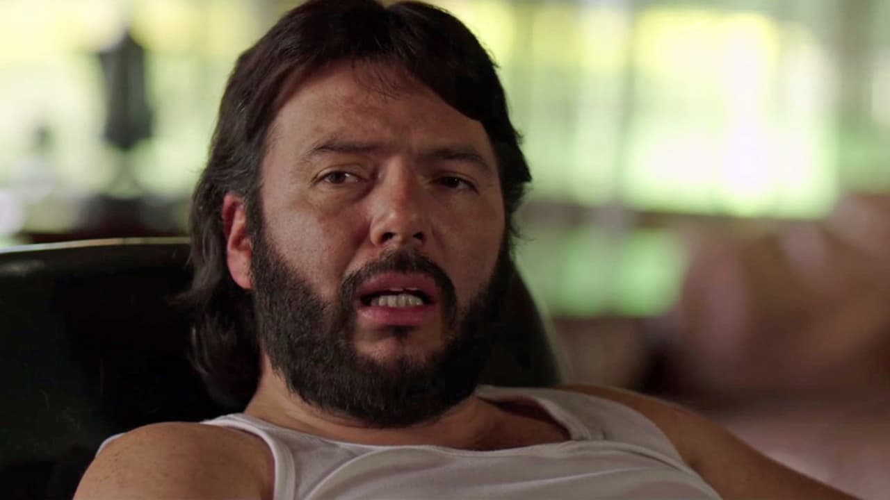 In the first episode of season two of ‘
<b><a href="http://www.univision.com/series/el-chapo-english" target="_blank">El Chapo</a></b>’, 
<b><a href="http://www.univision.com/series/el-chapo/rodrigo-abed-is-amado-in-el-chapo" target="_blank">Amado</a></b>, the drug-trafficking leader appointed by the Mexican government to control the cartels, is dead. This unexpected event is surrounded by weird circumstances.