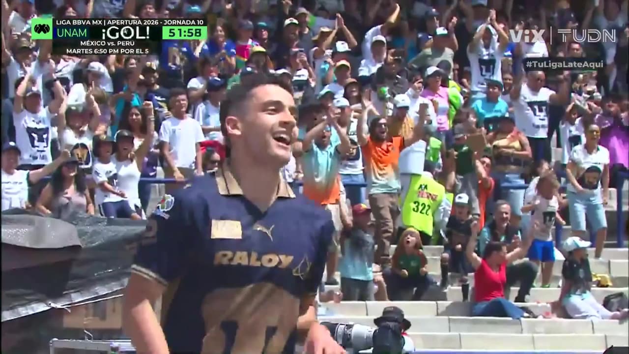 ¡Enfermo golazo de Pumas! Toti López la puso en el ángulo sin nada que hacer para Lajud