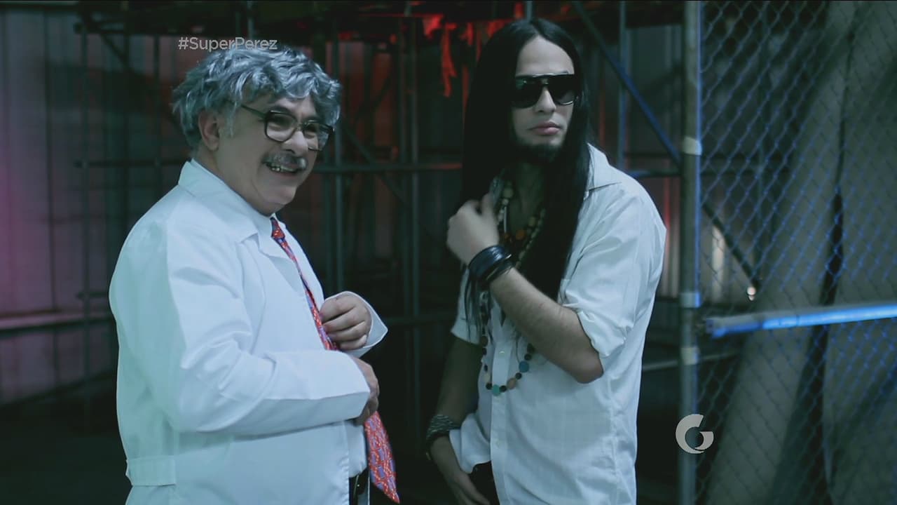 Tal parece que el misterioso hombre también tiene secuaces.