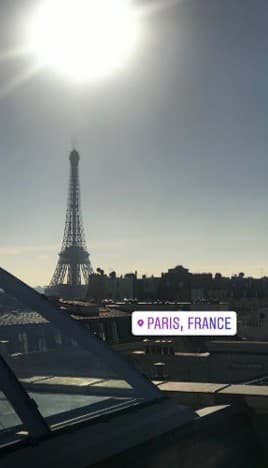 La segunda parada de su aventura fue en París.