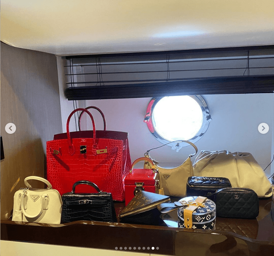 Georgina Rodríguez también tiene exclusivos bolsos en su bote con Cristiano Ronaldo