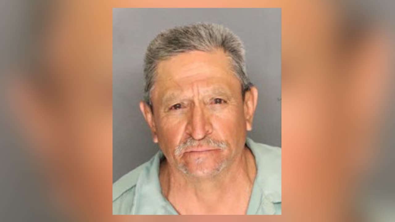 Juan Barrera Belmontez, de 61 años, fue arrestado el 6 de octubre bajo varios cargos de agresión sexual contra múltiples víctimas. Él trabajó como sobador desde su casa en Stockton desde el 1999, de acuerdo con la Policía de Stockton.