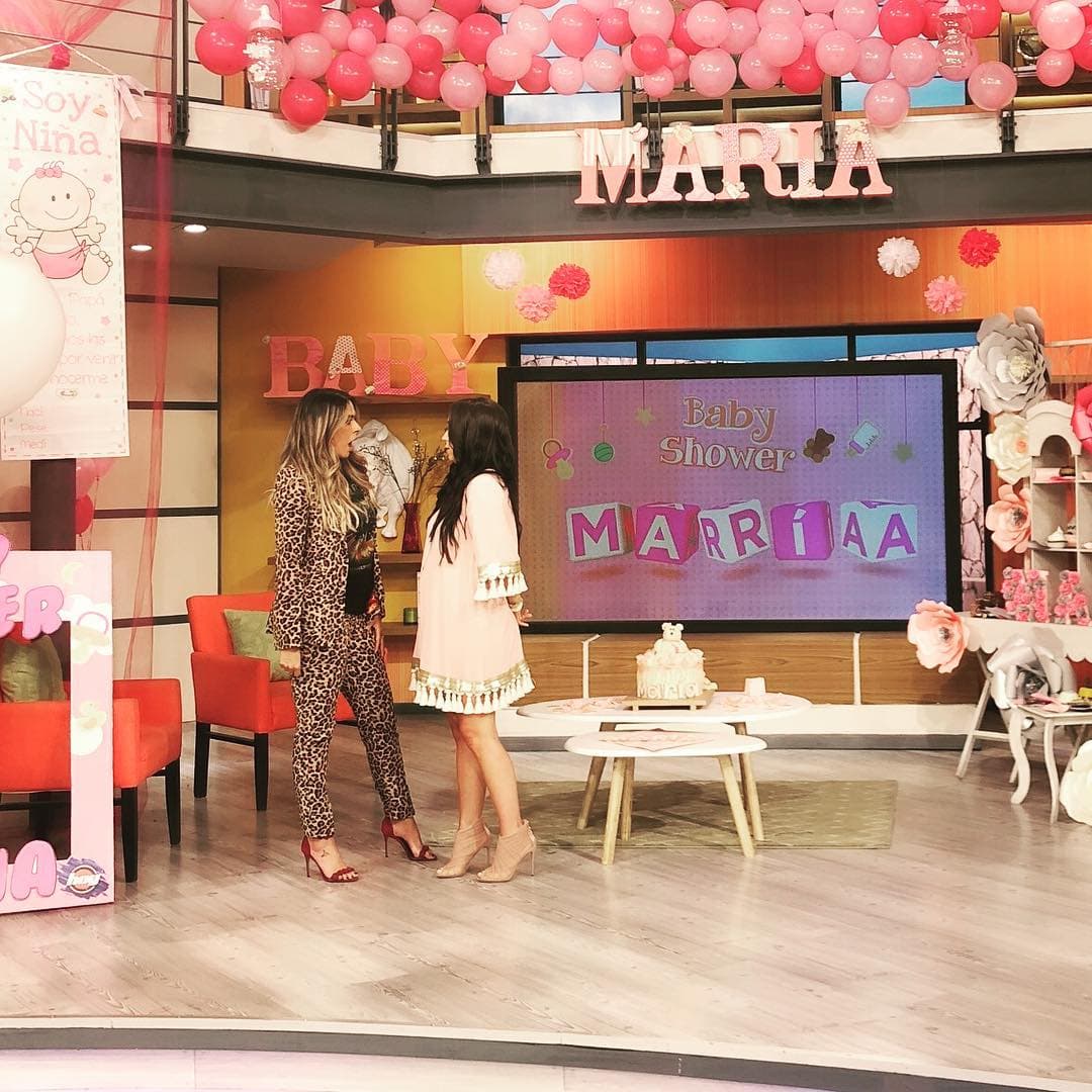 Inés aprovechó que el programa Hoy le organizó un baby shower para dar el anuncio.