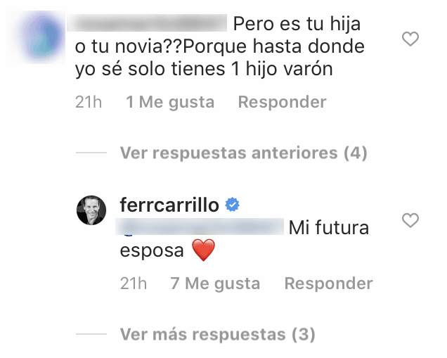 Uno de ellos le cuestionó a Carrillo si ella era "su hija" o "novia", a lo que el actor respondió con un contundente: 
<b>"Mi futura esposa". </b>
<br>