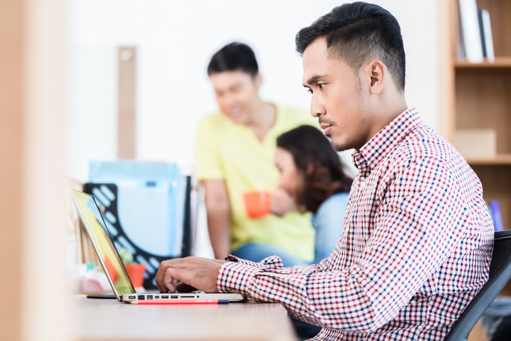 Te conviertes en ese hermoso ser humano cuya presencia mantiene funcionando una empresa, pero que se nota solamente cuando está ausente.