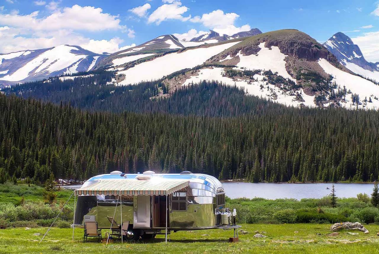 Una vez que el tráiler fue dejado, lo transporaron a Denver, Colorado.