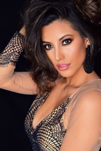 Natasha añadió: "Es difícil escuchar los comentarios de Trump, pero creo que es una oportunidad para los latinos de probar de lo que somos capaces".