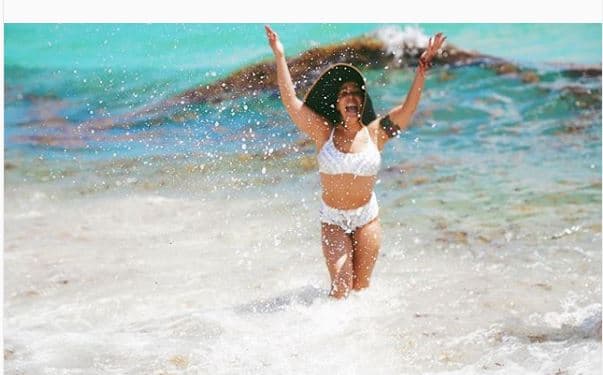 "Con Larry, no me consta que tuvieran algo más, pero en Miami, cuando sales en un barco, son al menos seis u ocho horas, hay alcohol, música; yo estuve en ese barco muchas veces y sé lo que pasa", advirtió.
<br>