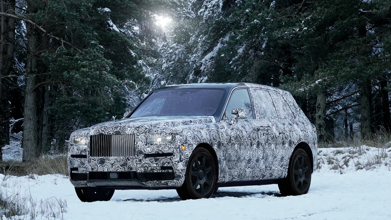 Esta es la Rolls-Royce Cullinan, la primera SUV de lujo de la marca inglesa