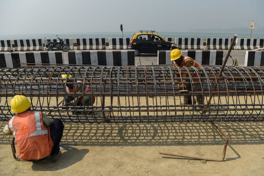 OMS: trabajar horas extra mata a 745,000 personas en el mundo cada año