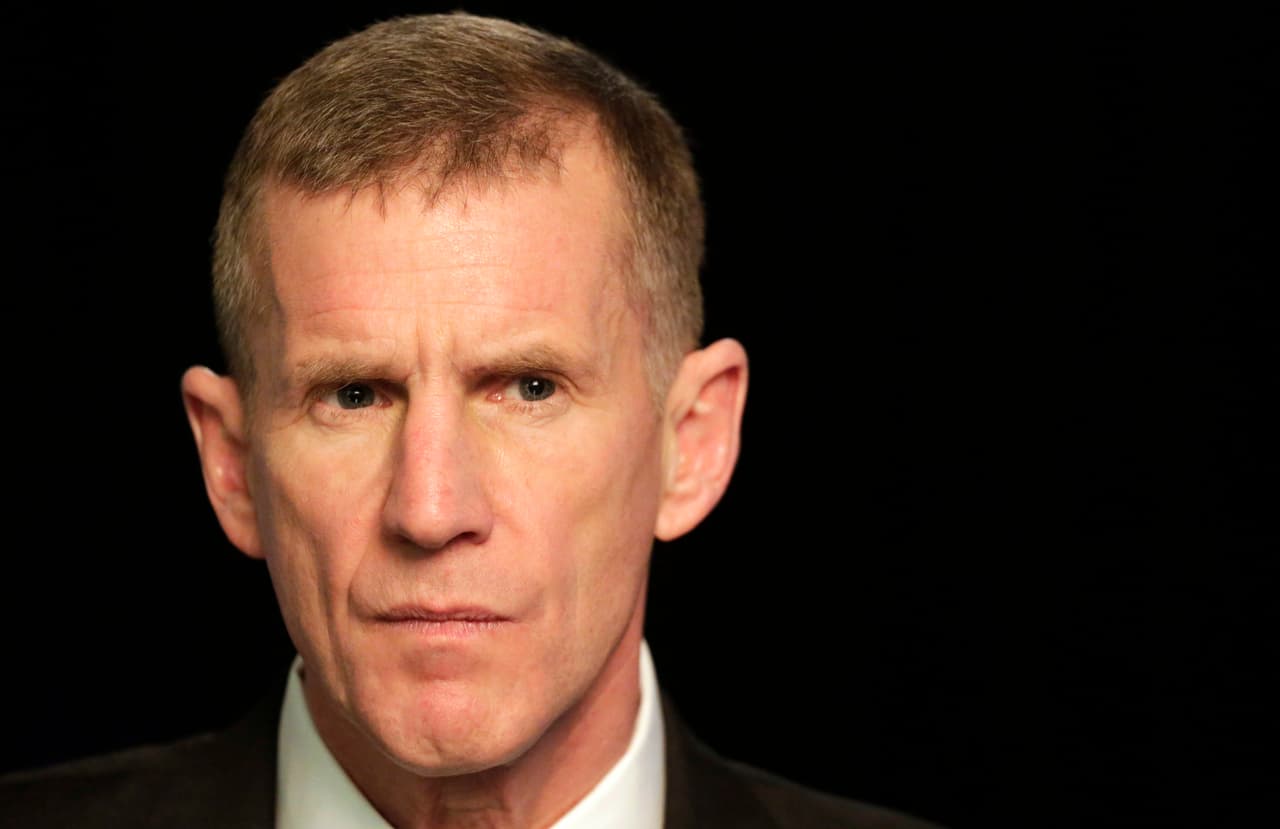 General retirado y excomandante en Afganistán califica a Trump de inmoral y deshonesto