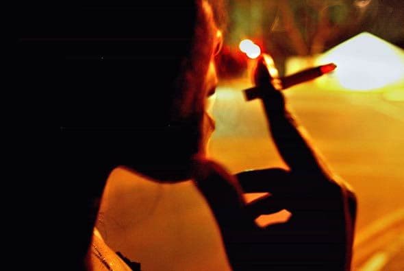 Aproximadamente el 8% de los estudiantes de escuelas secundarias aquí experimentan con drogas, dijo Patricia Reyes, asesora sobre el tema para la Secretaría de Salud de la ciudad, comparado con el 2,5% registrado en 1998, de acuerdo con encuestas a nivel nacional.