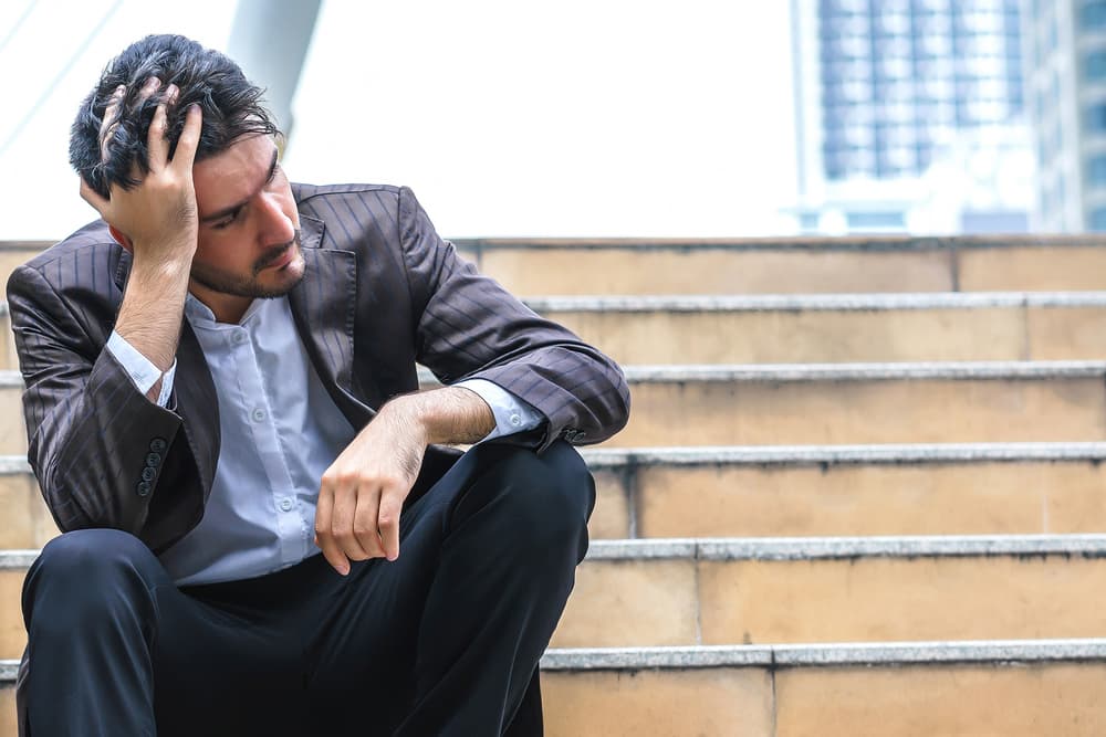 Un padre que no supo educar a sus hijos correctamente no fracasó como padre sino que tal vez no hizo lo que debía hacer.
<br>O sea, eliminando la palabra “fracaso” de nuestras mentes comenzamos a erradicar sus semillas.