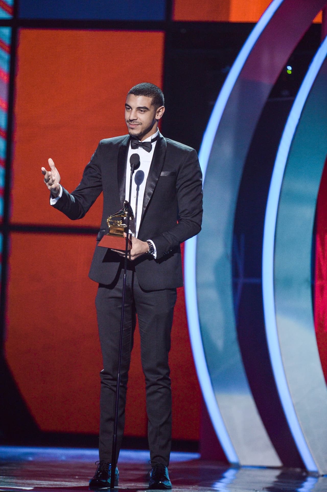 Medrano agradeció a todos por esta noche en la que él fue uno de los ganadores.
