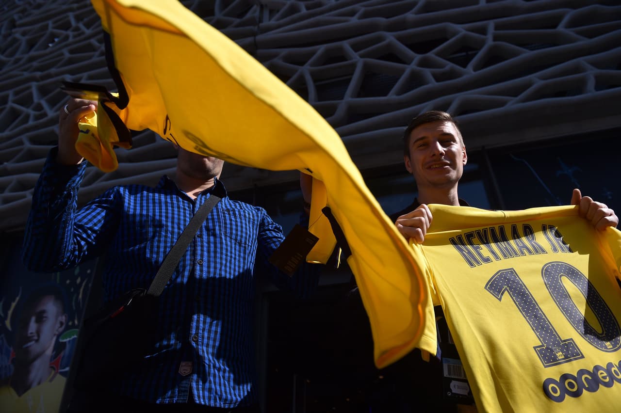 La alegría se encendió con la llegada del jugador apenas a un día del comienzo de la Liga.