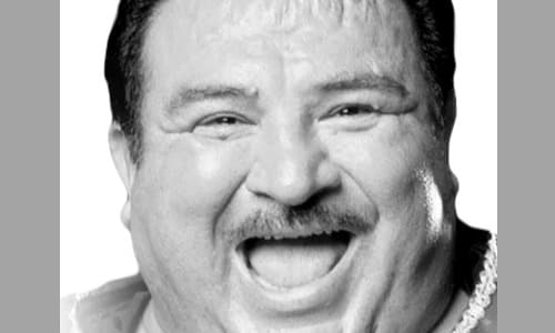 México llora la muerte de 'Súper Porky', una leyenda de la lucha libre