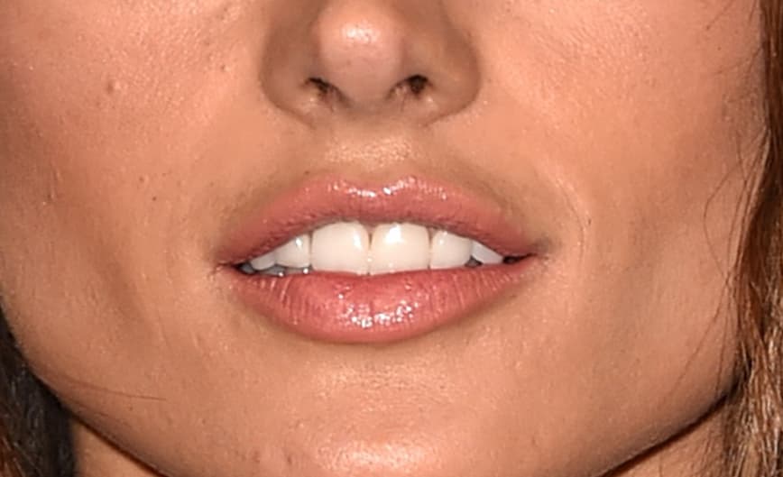 Esta boquita es de una súper modelo que tiene muchos seguidores en todo el mundo. Ella aparece en las alfombras más importantes y en Latin GRAMMY no ha sido la excepción. Es brasileña y ha trabajado para la exclusiva marca de lencería 'Victoria's Secret', ¿adivinaste?