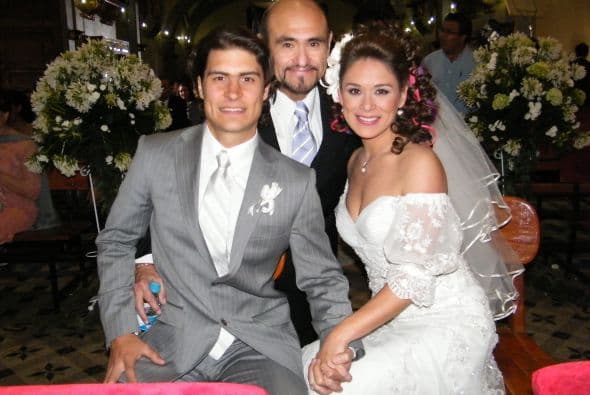 Fue tanta la presión de la sociedad que 'Alcides' prefirió renunciar a sus preferencias para casarse y evitar que sus padres sufrieran por vergüenza a ser señalados.