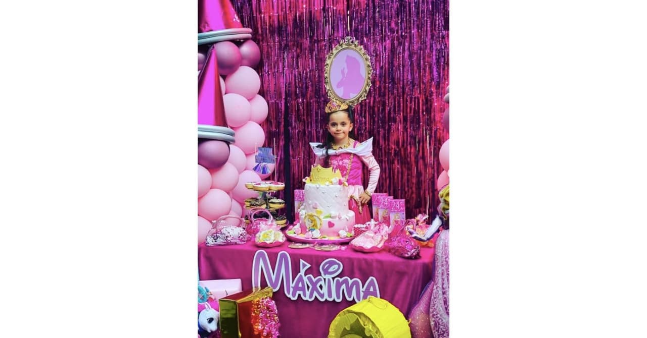 Hija de Jorge Salinas y Elizabeth Álvarez en 2020, celebrando su cumpleaños 5.