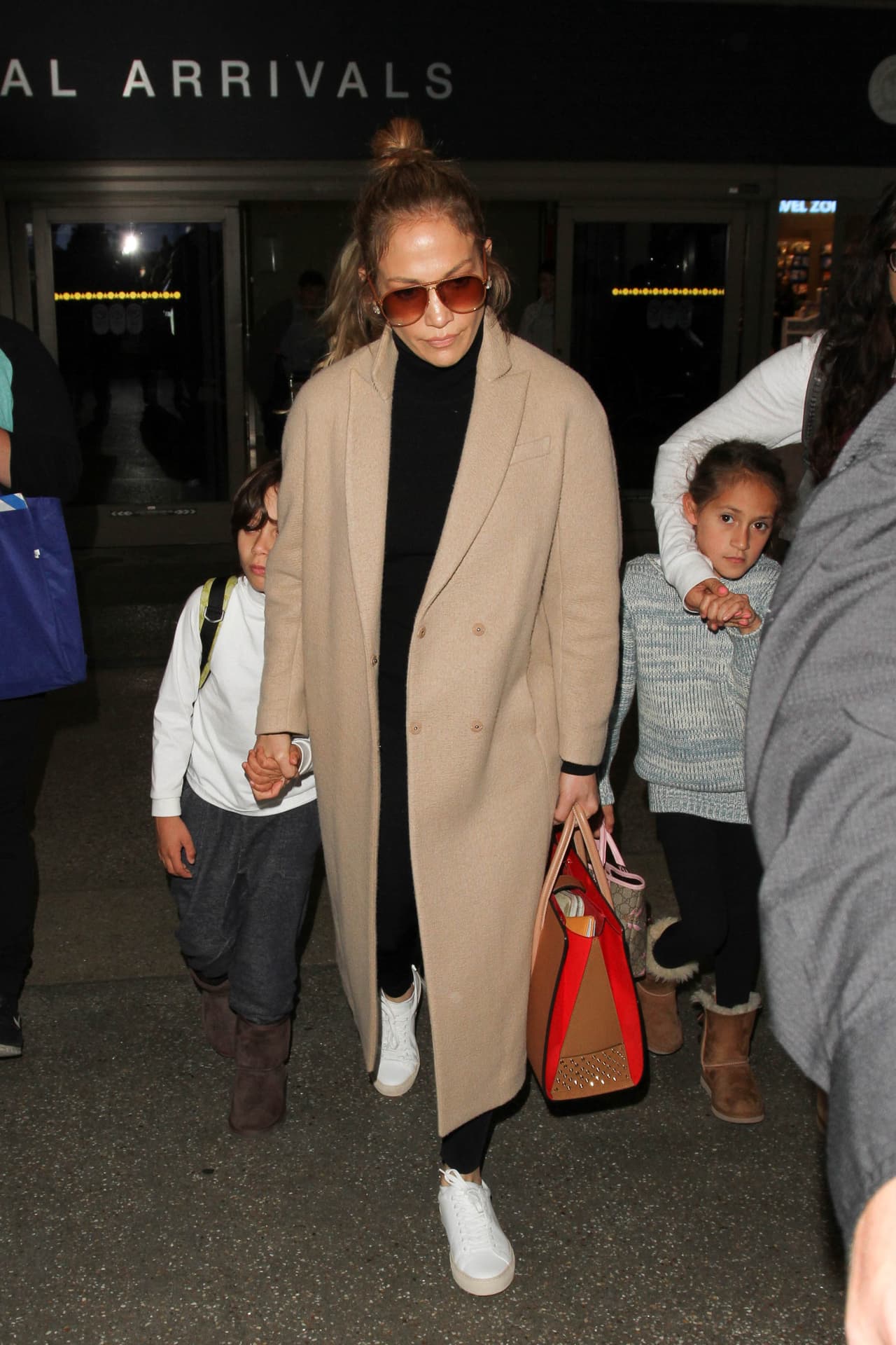 La carita de espanto de Emme.