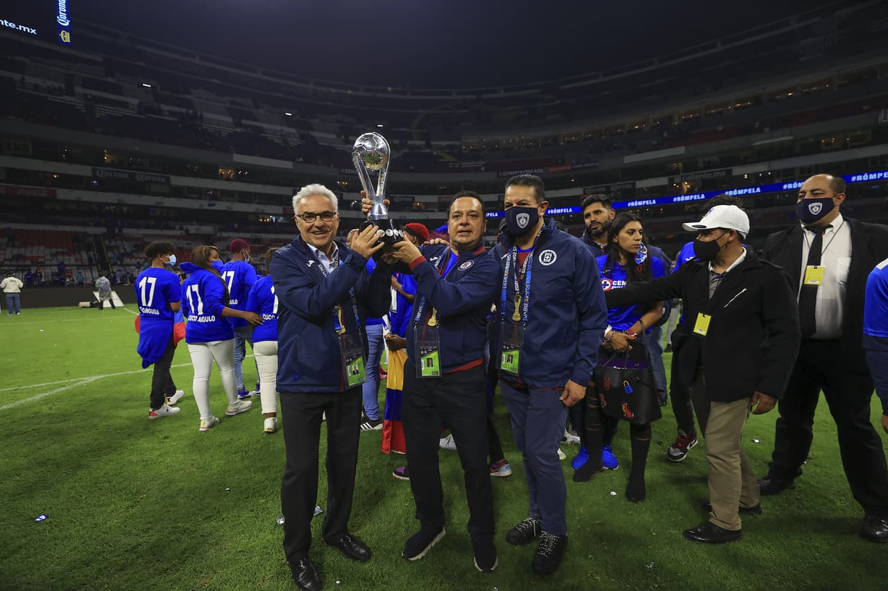 Cruz Azul estrena serie por la novena estrella de Liga MX