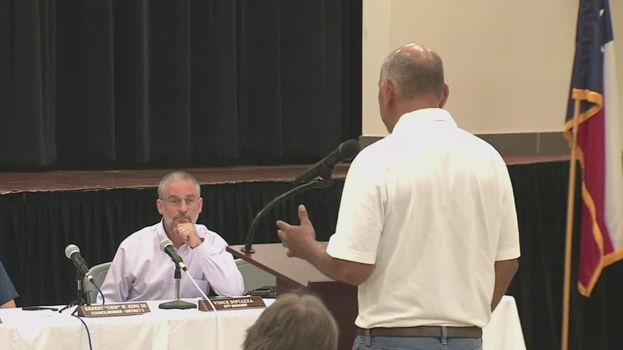  “No necesitaban ver entrar al atacante y escuchar los disparos", dice alcalde de Uvalde sobre filtración del video de la masacre 