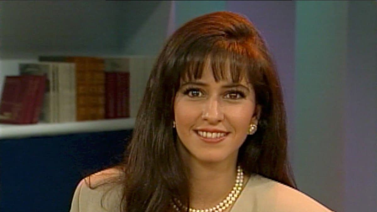 Mónica Abín fue una exitosa productora de televisión que encontró el amor con Eduardo Videgaray. Su historia de amor comenzó cuando ambos comenzaron a trabajar en 'Planeta 3 a chaleco' un programa de televisión de Televisa.