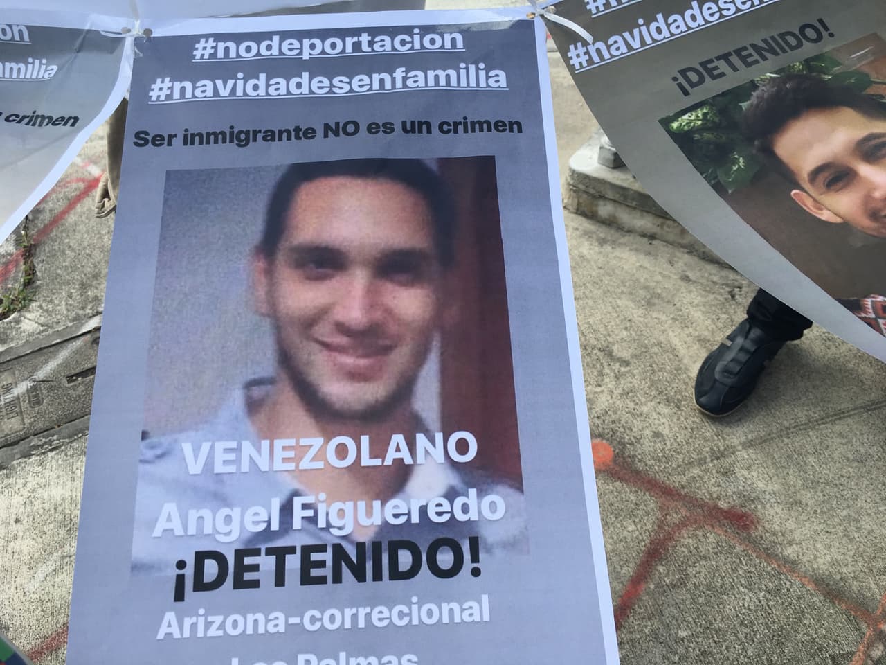 Los manifestantes dijeron que son más de 300 venezolanos detenidos en los centros de reclusión de ICE.