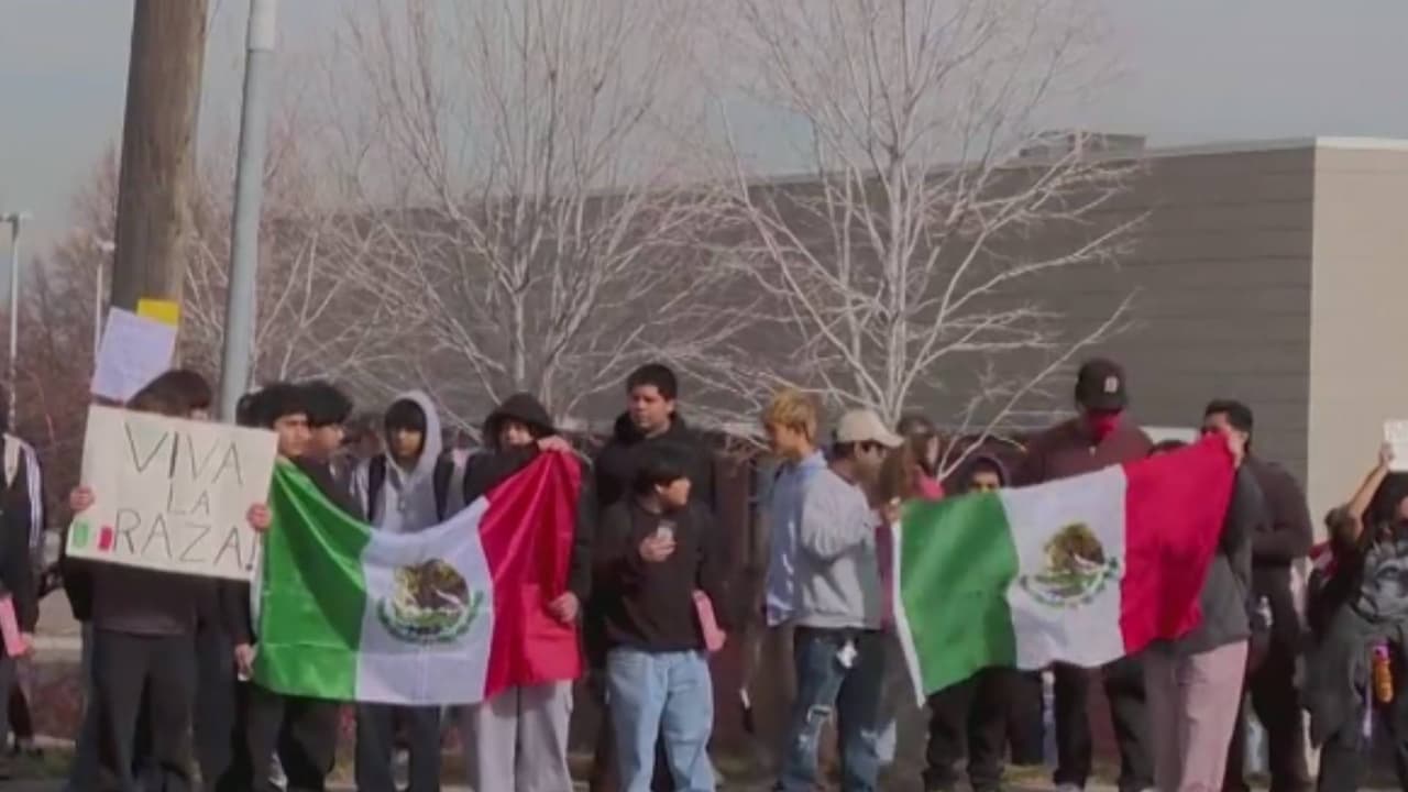 Cientos de estudiantes cierran la semana manifestándose contra la presencia de ICE en Utah