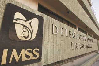 Instalaciones del IMSS en Coahuila, al norte de México. (Imagen tomada de Twitter).