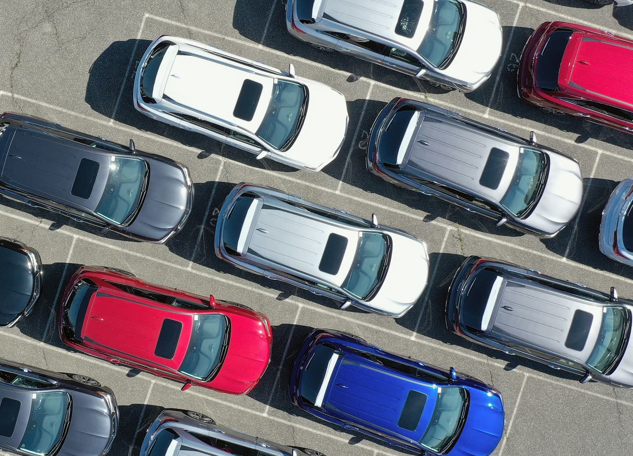 Estos son los 
<b>carros usados</b> que más tiempo tardan en venderse en EEUU: