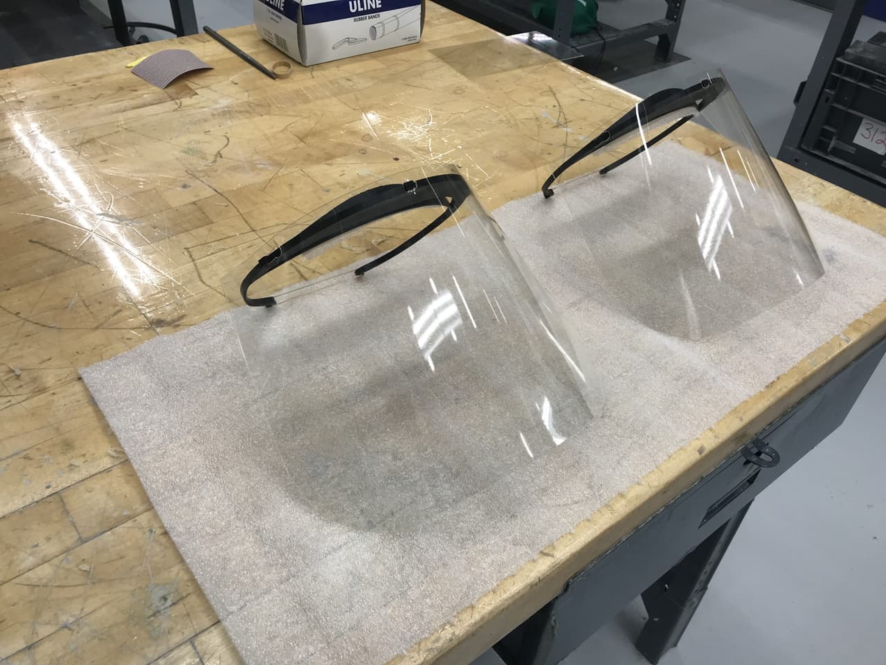 <h3 class="cms-H3-H3"><b>Toyota</b></h3>
<br>
<br>
<b>Equipos médicos a fabricar: </b>ventiladores, respiradores, escudos faciales y filtros de máscaras