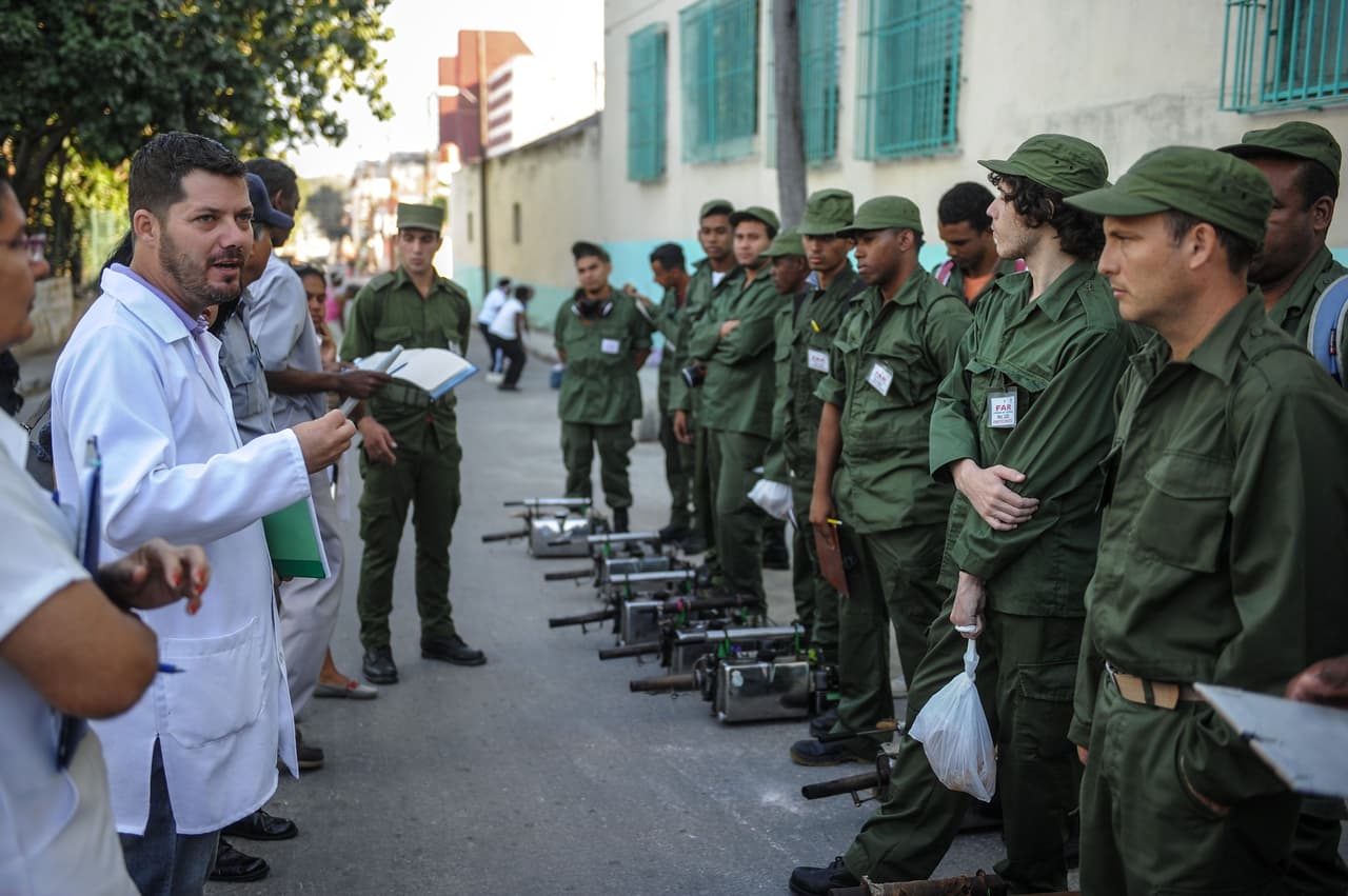 El Estado ha encomendado recientemente la defensa ante el zika a las Fuerzas Armadas.