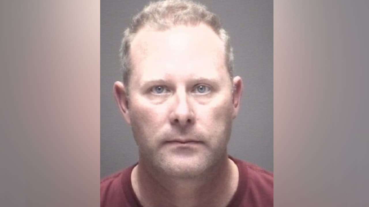 Stanley Fesmire, 49 años.