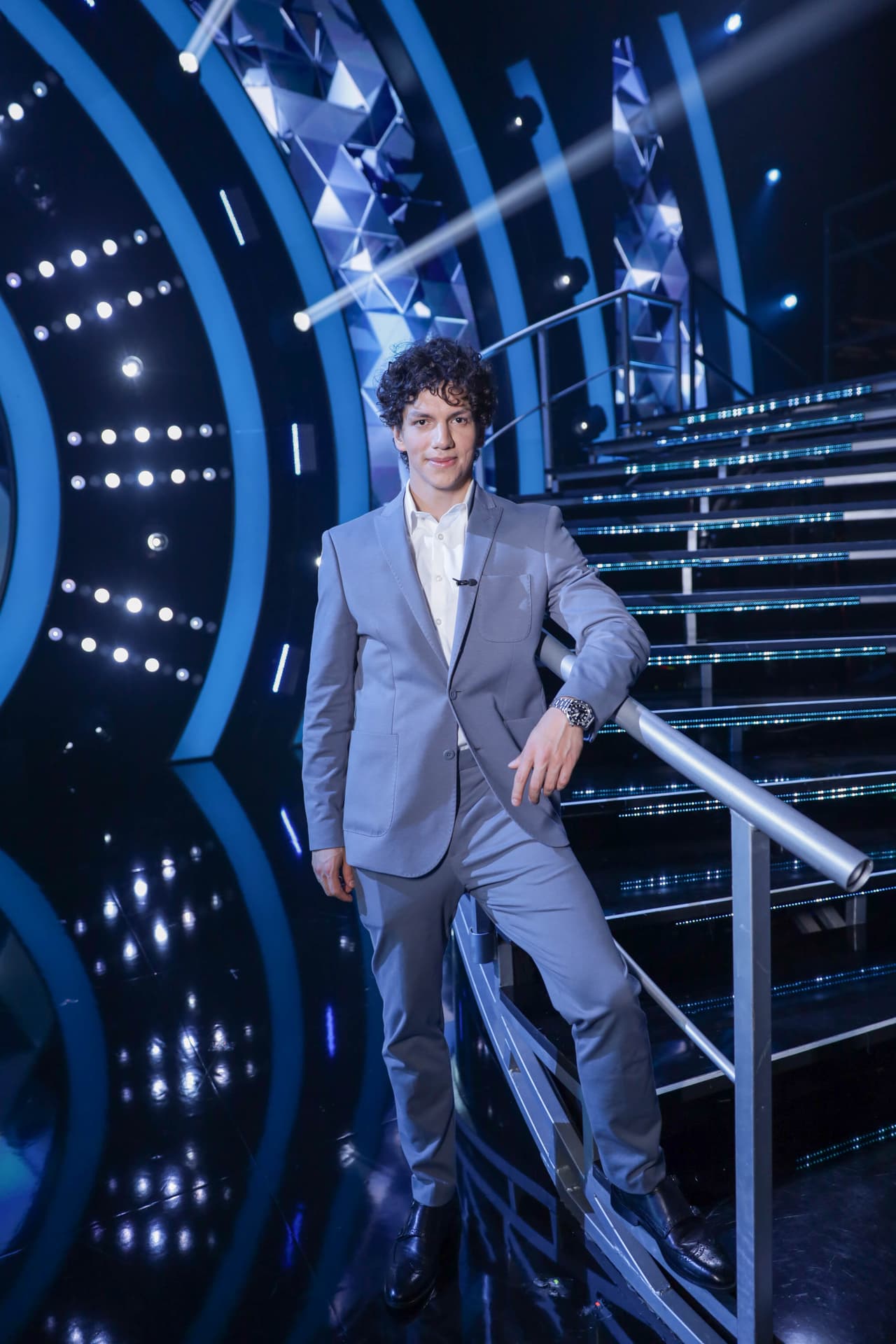 A pesar de su juventud, Isaac Hernández ha demostrado ser uno de los jueces más exigentes, ya que cada semana busca la evolución de los participantes.
<br>