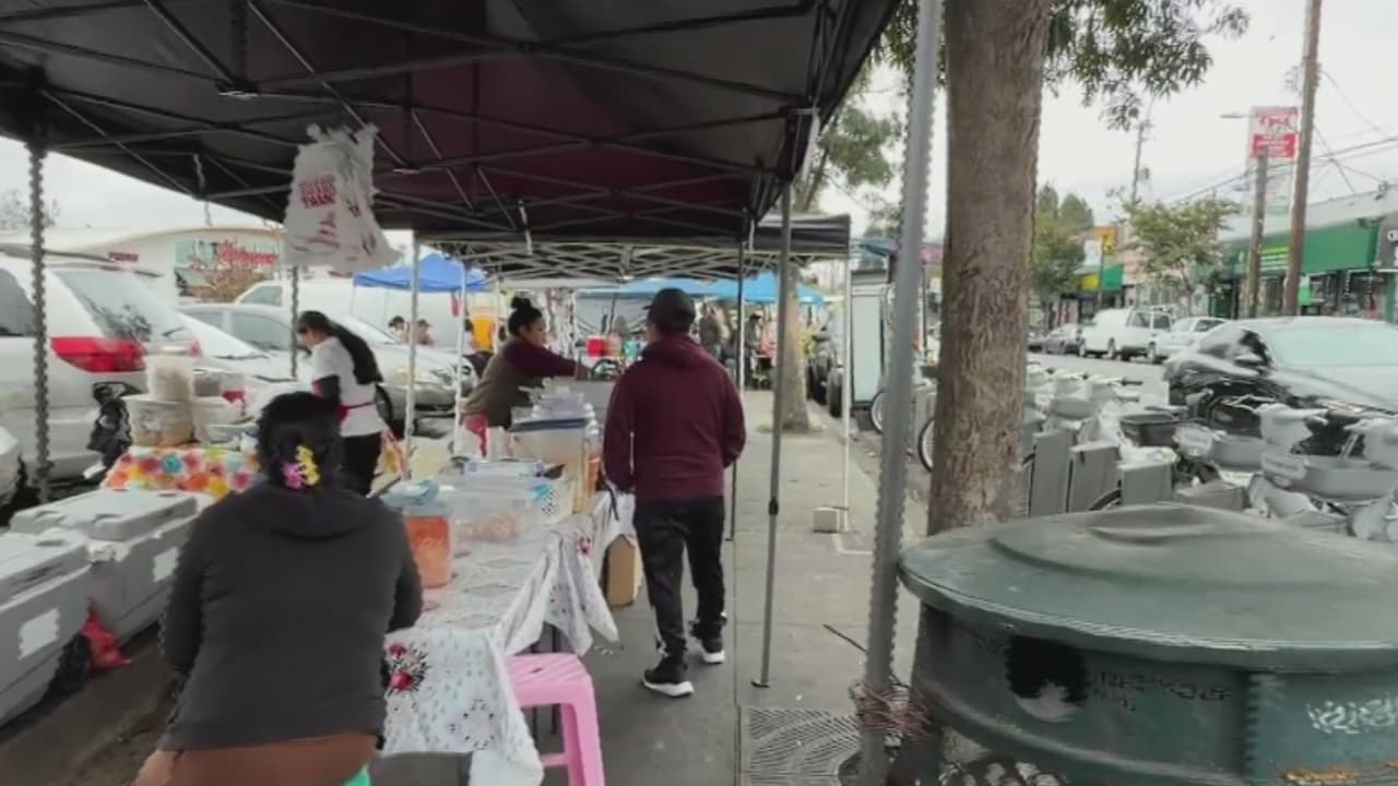 Vendedores ambulantes denuncian severos decomisos; piden mayores facilidades para regularizarse