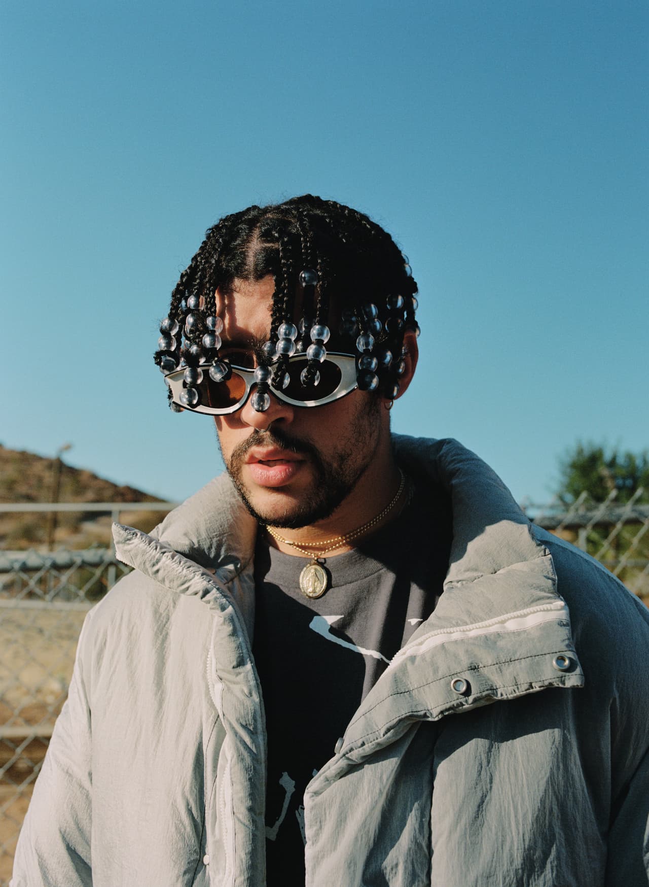 <b>Bad Bunny </b>
<br>Nominaciones: 7
<br>Artista Premio Lo Nuestro Del Año (Premio Lo Nuestro Artist Of The Year)
<br>Álbum Del Año (Album Of The Year)
<br>Colaboración "Crossover" Del Año ("Crossover" Collaboration Of The Year)
<br>Artista Masculino Del Año - Urbano (Urban - Male Artist Of The Year)
<br>Canción Del Año - Urbano (Urban - Song Of The Year)
<br>Álbum Del Año - Urbano (Urban - Album Of The Year)
<br>Canción Del Año - Urbano/Trap (Urban/Trap - Song Of The Year)
<br>