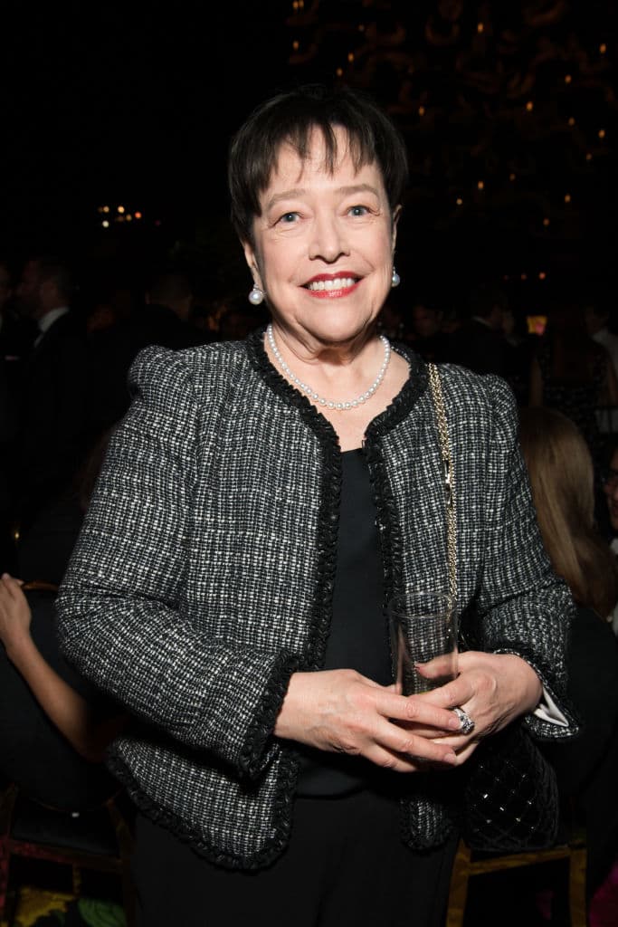 <b>Kathy Bates</b>: la actriz reveló en entrevista que su familia la llama Kat, porque al igual que los gatos siempre cae de pie.