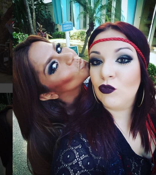Tras haber finalizado su participación en la competencia, Yazaira y Maripily Rivera se hicieron amigas y después de un tiempo ella se convirtió en el rostro y modelo de la ropa de la empresaria y modelo.