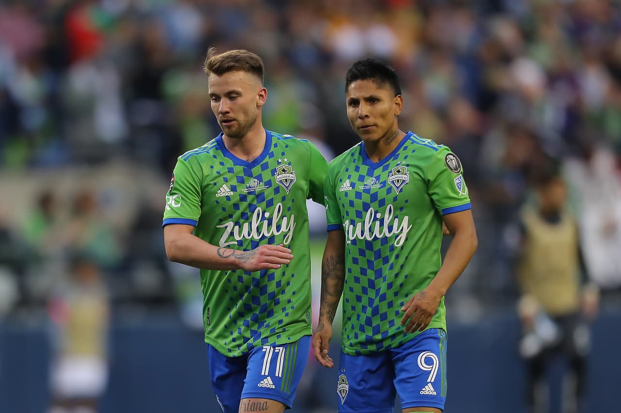 Seattle Sounders fue ampliamente superior a Pumas y se impuso con un doblete de Raúl Ruidíaz y otro tanto de Nicolás Lodeiro.